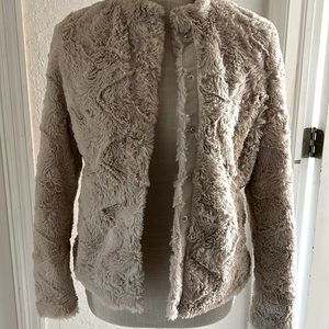 Women’s Lemon Tart faux fur jacket size XS cream , dressy.